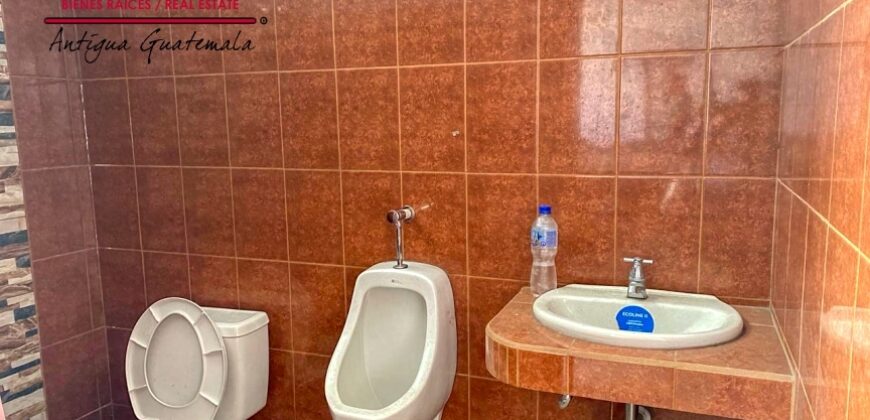 A4206 – Propiedad en colonia la Belleza de Antigua