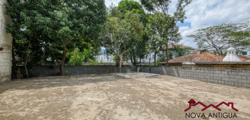 P306 – Terreno en el area de San Bartolomé Becerra