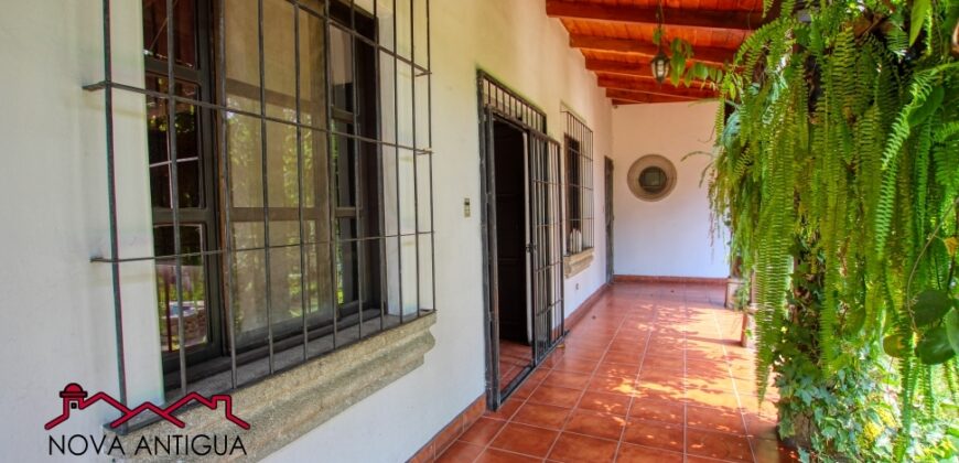 I300 – One level house with garden