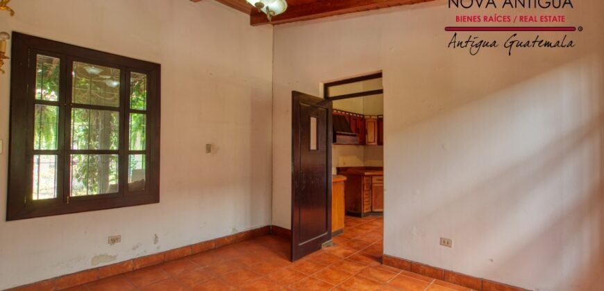 I300 – One level house with garden