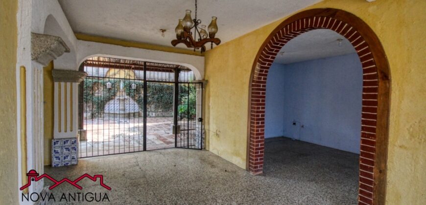 I472 – Spacious house in San Pedro las Huertas