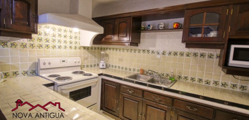 A4210 – Apartment for rent in exclusive residential