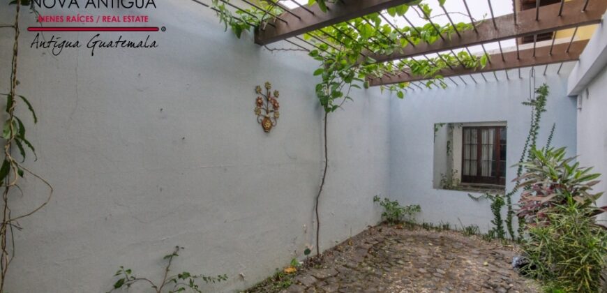 A4210 – Propiedad en renta en residencial exclusivo