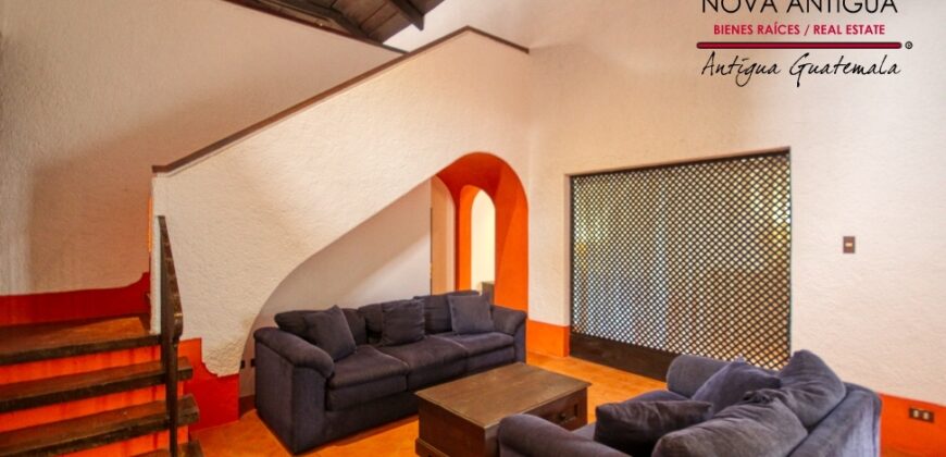 A4210 – Apartment for rent in exclusive residential