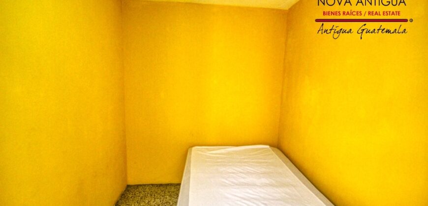 A4209 – Apartamento amueblado en el area de Escuela de Cristo