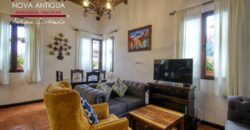 I473 – Beautiful furnished house in residential area