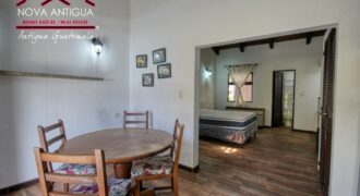 I475 – Furnished apartment in residential