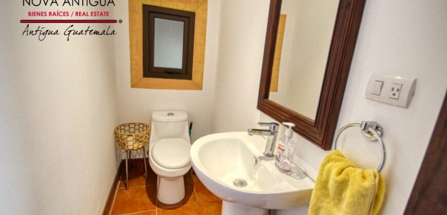 I477 – Bonita casa amueblada