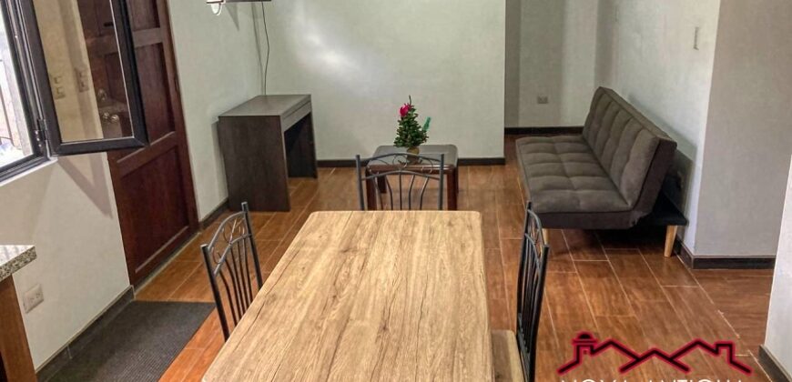 I476 – Apartameto con muebles en condominio