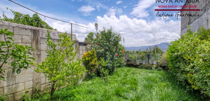 Q32 -Property in San Juan del Obispo