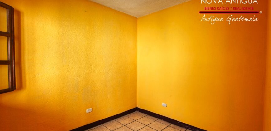 G259 – Casa para vivienda o uso comercial, vía principal a San Felipe de Jesús