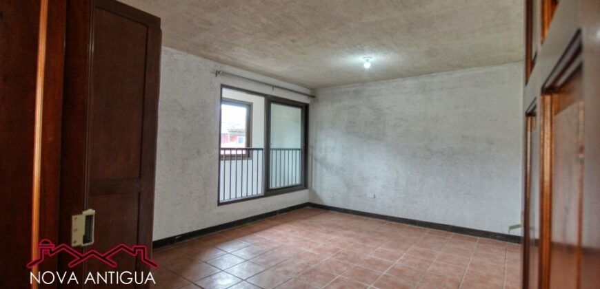 Q225 –  Apartment for rent without furniture