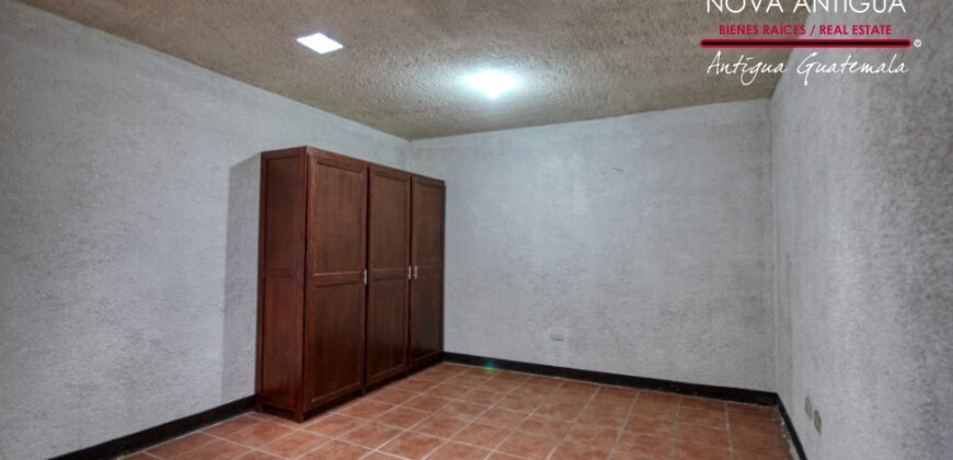 Q225 – Apartamento en renta en el area de San Juan del Obispo