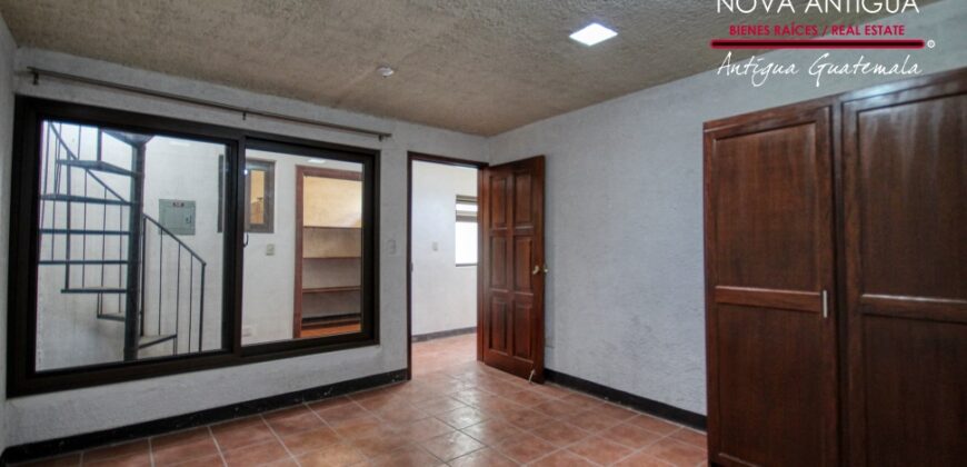 Q225 – Apartamento en renta en el area de San Juan del Obispo