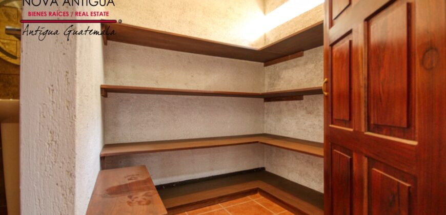 Q225 – Apartamento en renta en el area de San Juan del Obispo