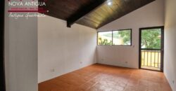 Q33 – House in the area of ​​San Juan del Obispo