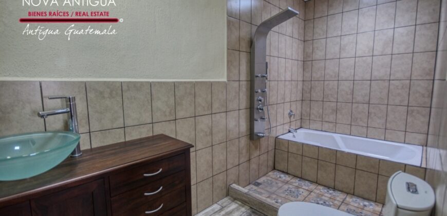 SML06 – Sto. Tomás Milpas Altas Apartment, Sacatepéquez