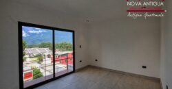 J528 – Casa en venta en Villas de Santiago