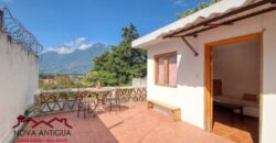 J529 – Bonita casa en Villas de Santiago