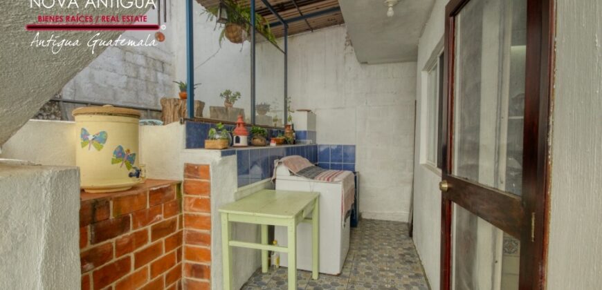 J529 – Nice house in Villas de Santiago