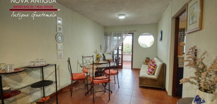 J529 – Nice house in Villas de Santiago