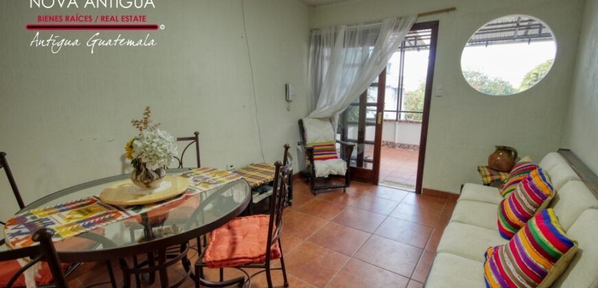 J529 – Nice house in Villas de Santiago