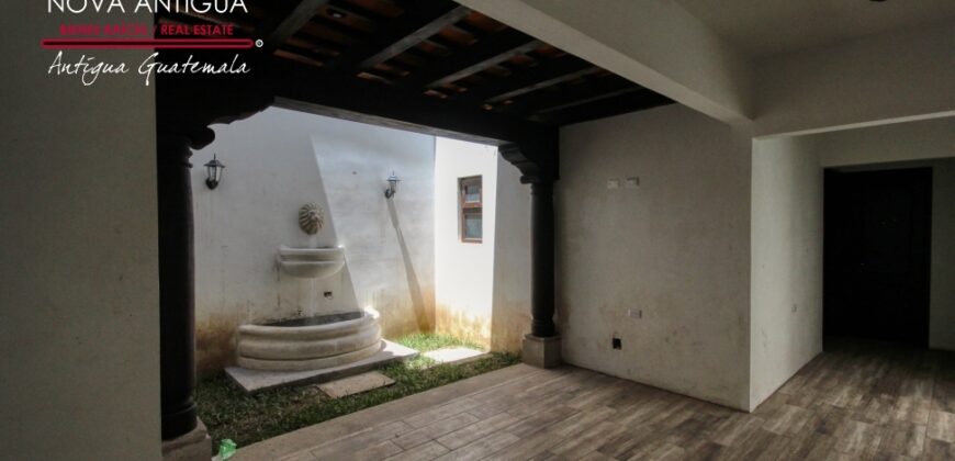 N43 – Beautiful 3 Apartment Complex for Sale