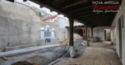 A4216 – House under construction in the Antigua Guatemala area