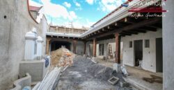 A4216 – House under construction in the Antigua Guatemala area