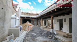 A4216 – House under construction in the Antigua Guatemala area