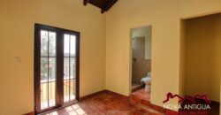 R26 – Casa nueva en residencial Antigua Gardens