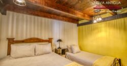 A4219 – House in the center of Antigua Guatemala