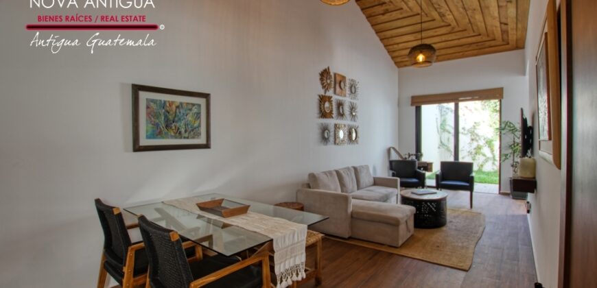 H109 – Beautiful townhouse in the San Pedro el Alto area