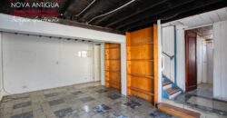 A4221 – Retail space for rent a few blocks from the central park