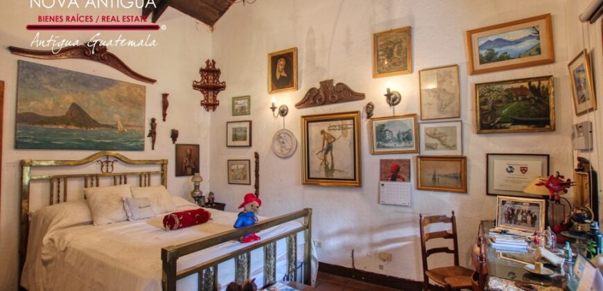 A4222 – Spectacular furnished house in residential area