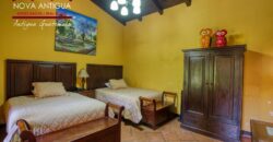 A4224 – Beautiful property in the Center of Antigua Guatemala