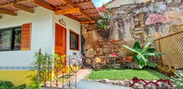 A4217 – Studio apartment in the center of Antigua