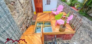 A4218 – Apartment in the center of Antigua