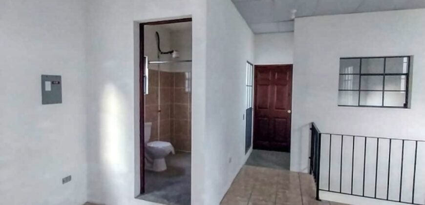 F360 – Casa sin mubles en el area de Pastores