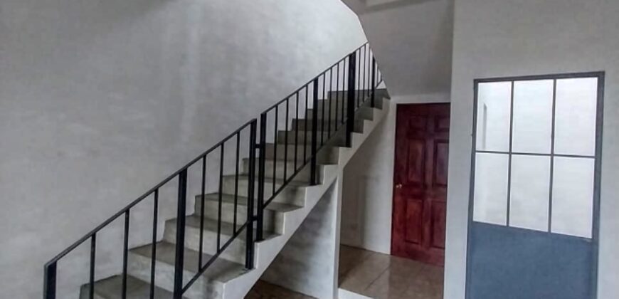 F360 – House without furniture in the Pastores area