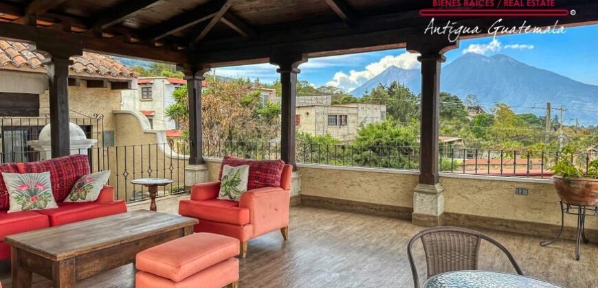 Q226 – Casa en renta en el area de San Juan del Obispo