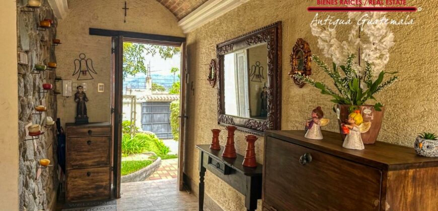 Q226 – Casa en renta en el area de San Juan del Obispo