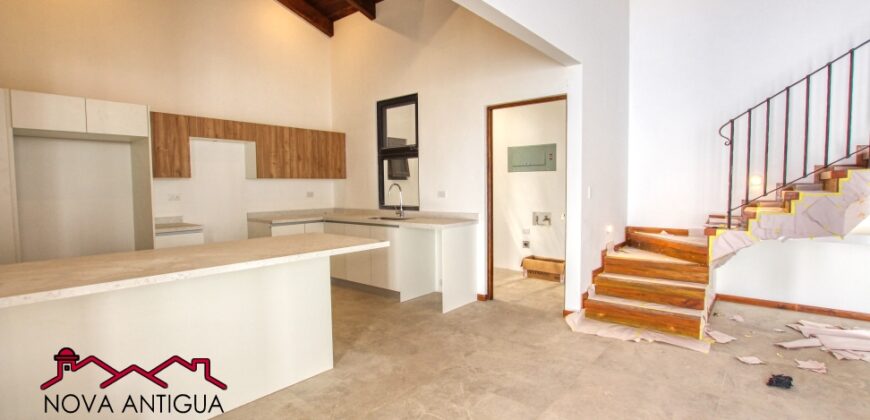 SI15 – Hermosa casa nueva en el área de Santa Inés
