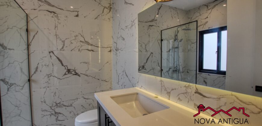 SI16 – Property under construction in Paseo Antigua