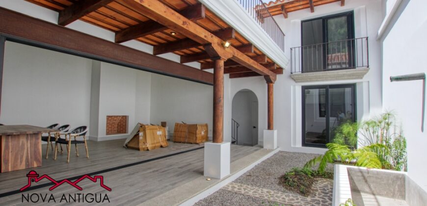 R27 – Property under construction in Antigua Gardens 2