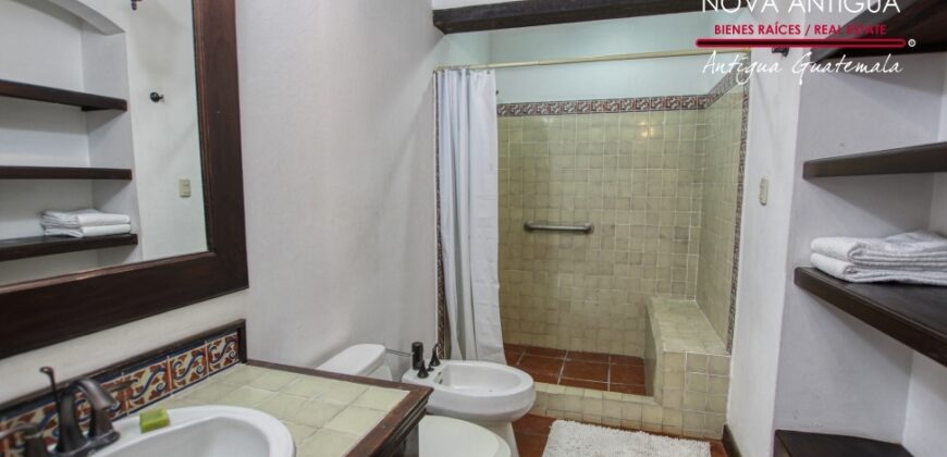 A4227 – Lindo apartamento cerca del parque central