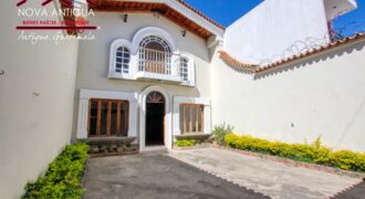 J531 –  Casa y terreno en venta dentro de residencial