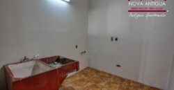 J531 –  Casa y terreno en venta dentro de residencial