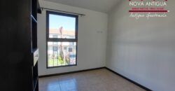 J127 – Casa de 3 habitaciones en renta