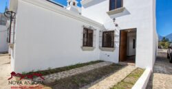 J530 – House in residential in the Ciudad Vieja area